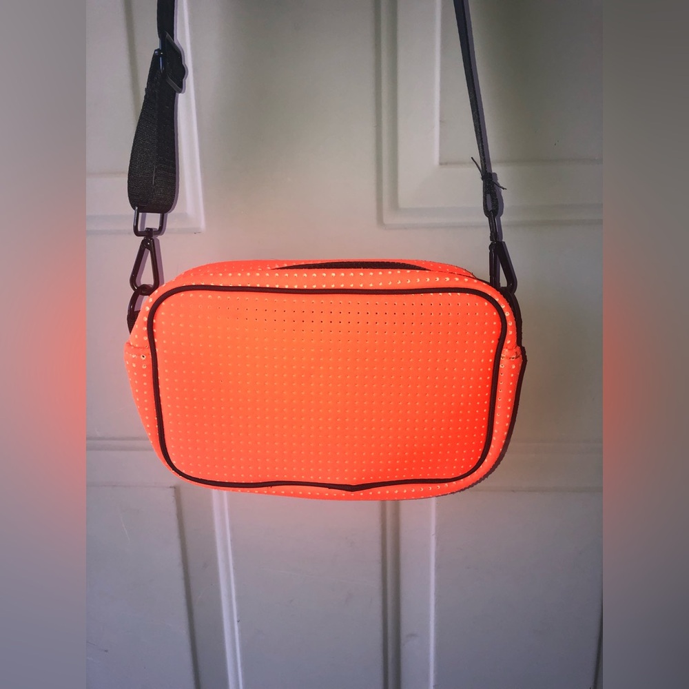 Popups orange neoprene camera bag with glasses case